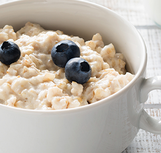 Zone Blueberry Ricotta Oatmeal